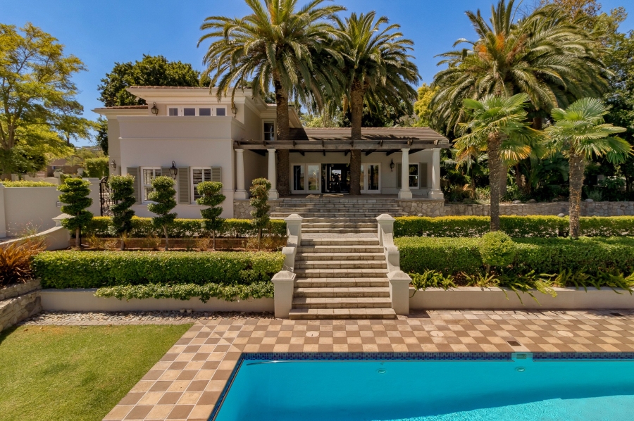 9 Bedroom Property for Sale in Parel Vallei Western Cape